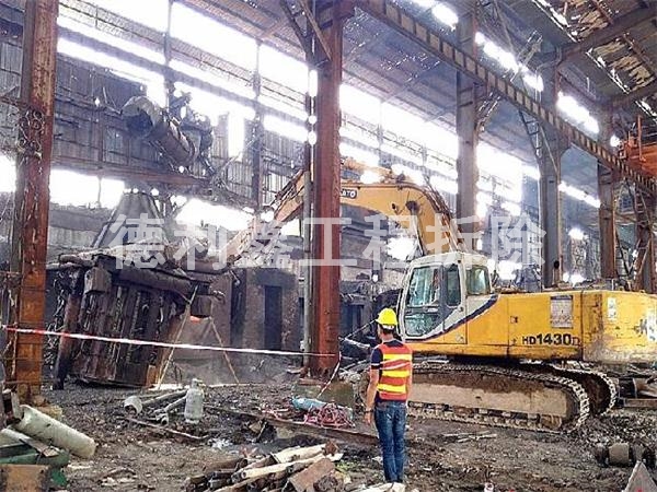 �����O����